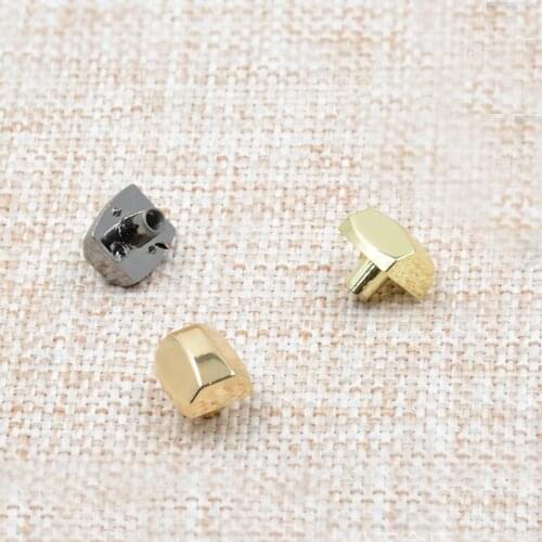 100Pcs Wear protection Bag Bottom Studs Rivets DIY Leather Buttons Screw for Bags Hardware Belt Accessories for Bag Feet Screw