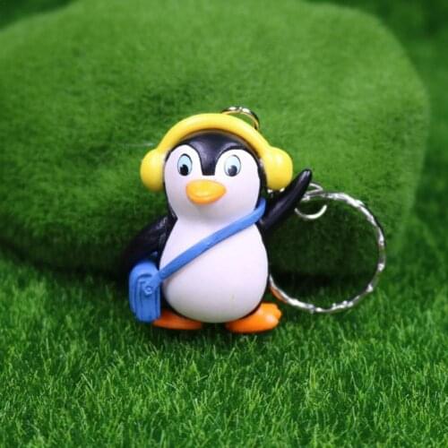 1pcs Cute Penguin Keychain Bag Pendant Car KeyChain Birthday Keyring Figure Children Gift Style Pendant Random X6E7