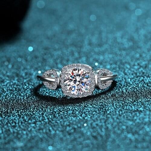 Silver 0.8 Carat Excellent Cut Diamond Test Passed D Color Good Clarity Moissanite Wedding Ring Silver 925 Jewelry Women Party