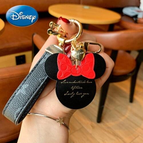 Disney Minnie Cute Creative Car Key Pendant Girl Bag Personality Cute JewelryChain Pendant Simple Couple Key