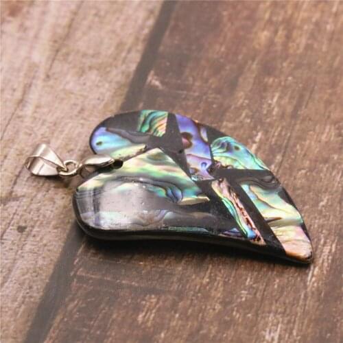 New Fashion Natural Multicolor Abalone Shell Stone Beads Heart Necklace Simple Pendant Craft Outlet Y568 Free Shipping Lady Gift