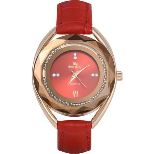 2020 Fashion Luxury Leather Watches shell drill dial thin belt lady dazzling diamond Ladies Women watch