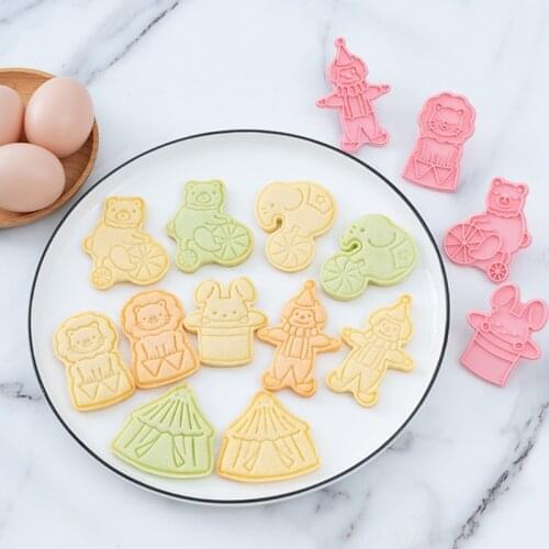 6 Pcs Circus Animal Cookie Cutters Fondant Cutters Plunger Cookie Stamps, Rabbit, Elephant, Bear, Lion, Tent, Clown