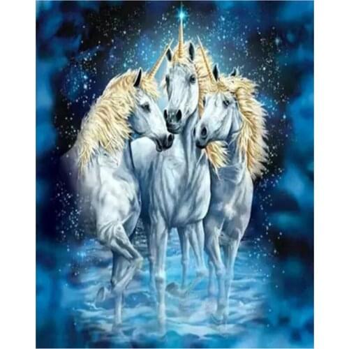 2021 New 5D DIY Full Round/Square Diamond Painting Unicorn Cross Stitch 3D Embroidery Rhinestone Mosaic Home Decor Gift Y540