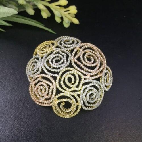 Lanyika Fashion Jewelry Artistic Hollow Ripple Brooch Pendant Dual Use for Wedding Party Micro Pave Popular Gift
