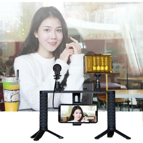 4 in 1 Vlogging Live Broadcast Kits Filmmaking Recording Smartphone Rig Stabilizer Film Steady Handle Grip Rig for iPhone