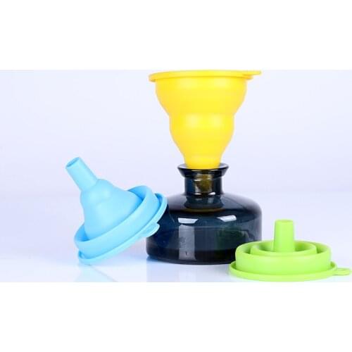 1Pcs Specialty Tools Funnel Mini Silicone Gel Collapsible Funnel Kitchen Folding Heat Oil Resistant Water Liquid Funnel Hopper