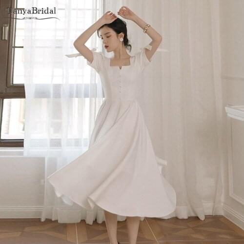 Short Puff Sleeve Wedding Dresses Square Neck Tea Length Bridal Gowns Vintage Engaged Vestido De Noivas Chic DW556