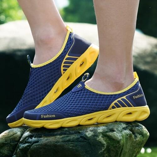 Wading Mesh Shoes Reef Fishing Non-Slip Lightweight Soft Bottom Shoes Men Women Outdoor Water Upstream Aqua River Creek Sea Rock