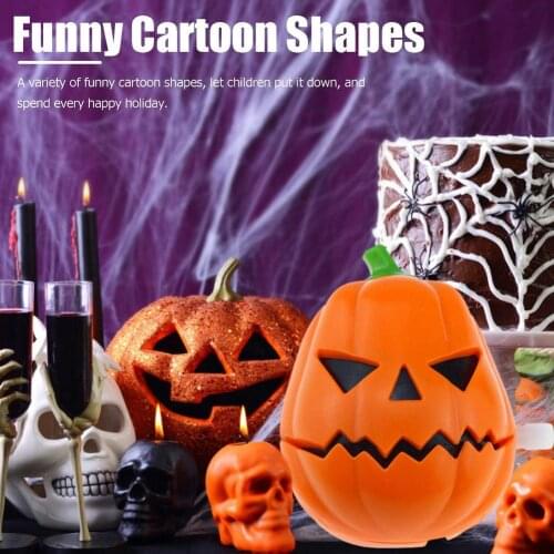 Creative Spoof Interesting Childrens Toys Halloween Wind Up Skull Ghost Novel Pumpkin Head Halloween Clockwork Toy
