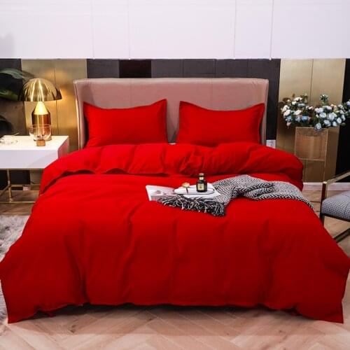 Red Bed Duvet Cover Set Soft Skin-friendly Polyester Bedclothes Guest Room Quilt Cover Pillowcase Sheet Adults Bedding Set