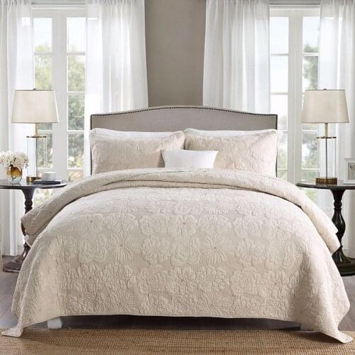 CHAUSUB Embroidered Bedspread Quilt Sets 3PCS Solid Cotton Quilts Bed Cover With 2*Shams Queen Size Beige Coverlet