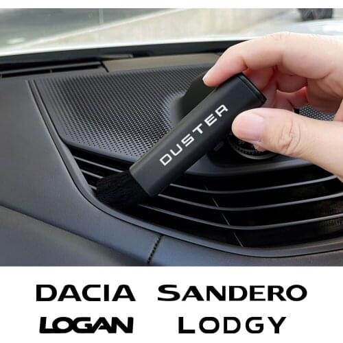 Car Retractable Cleaning Brush For Dacia Duster Lodgy Logan Sandero Air Outlet Dusting Computer Keyboard Small Soft Brush