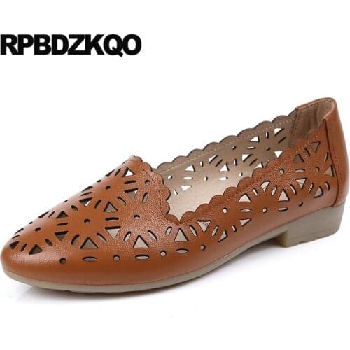 Large Size Breathable Flats Brown Grey Korean 10 Women White Designer Shoes China Hollow Out Round Toe Elderly Big Plain Chinese