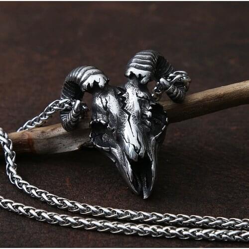 Gothic Satan Skull Necklace Men Chain Vintage Old Stainless Steel Skull Sheep Head Necklace Pendant Fashion Gothic Accessories
