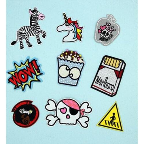 1X Fabric Embroidered Zebra Skull Patches Clothes Stickers Bag Sew Iron On Applique DIY Apparel Sewing Clothing Accessories BU26