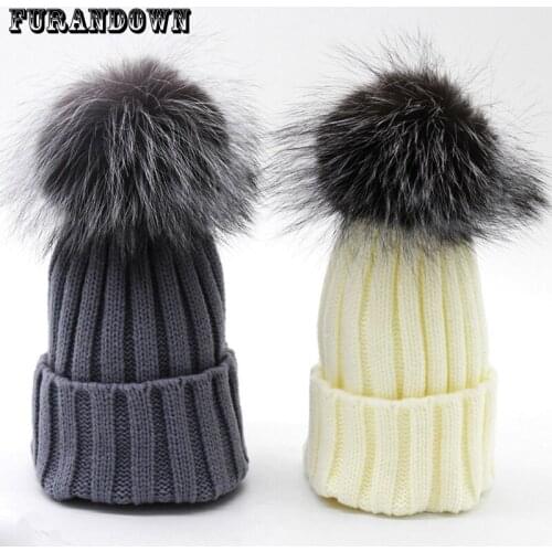 2019 New Silver Fox Fur Pompom Hats For Children Girls Winter Cap Warm Knit Skullies & Beanie Baby Kids