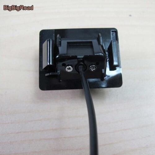 BigBigRoad For Brilliance JINBEI Grace Car Rear View Camera / Backup Parking Camera CCD Night Vision / waterproof / OEM Camera