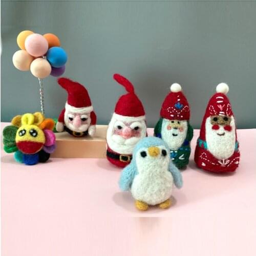 2021 Father Christmas Santa Claus Doll Toy Handcraft Wool Needle Felt Decoration For Kids Children Christmas Men Souvenir Gift