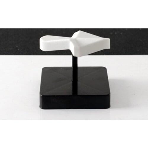 Arrow to the Right Magic Tricks Arrow Different in The Mirror Magia Magiciain Stage Illusions Gimmicks Props Comedy Mentalism