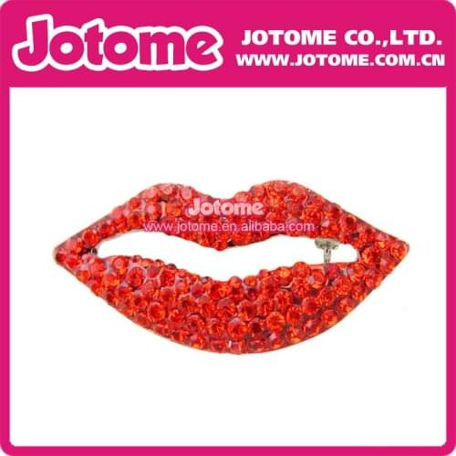 Ladies Lips Kiss Brooch Pin with Red Crystals/Funny Red Lips Kiss Me Brooches Backpack Clothes Brooches Pins