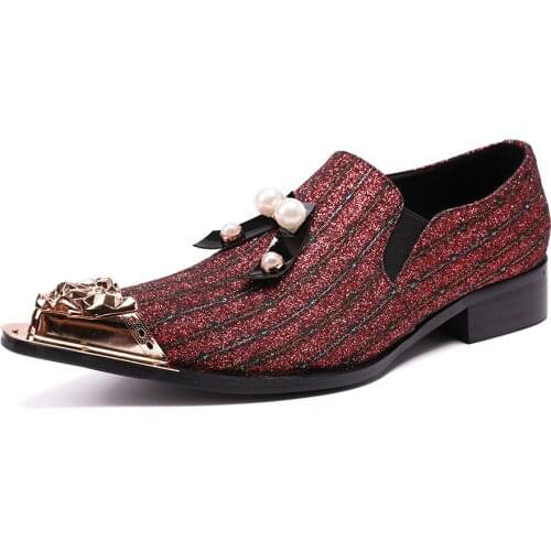 Men Pointed Toe gold Metal Tip Mens Dress Red striped pearls adorn mens shoes with low heels Party Hairdress Sexy men Shoes