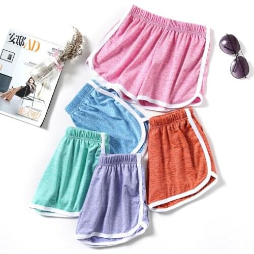 Summer Sports Shorts New Elasticity Waist Yoga Shorts Soft Women Workout Gym Jogging Short Lady Polyester Candy Colors Shorts