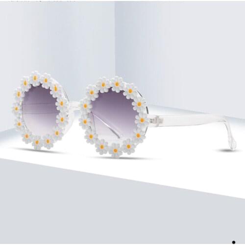 Vintage round Flowers sunglasses women 2021 brand designer laides fashion sun glasses white retro oculos de sol feminino uv400