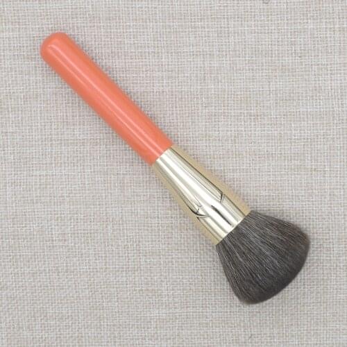 K102 Professional Handmade Makeup Brushes Soft Blue Squirrel Goat Hair Flat Top Face Powder Brush Orange Handle Make Up Brush