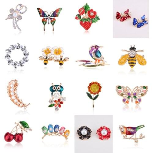 Alloy Enamel Butterfly Dragonfly Bird Brooches Men And Womens Crystal Rhinestone Insects Banquet Wedding Brooch Gifts
