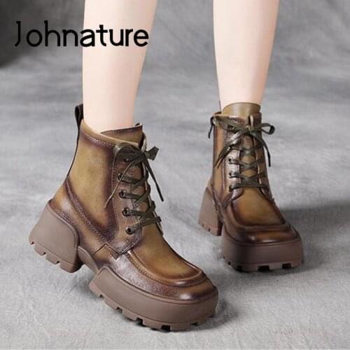 Johnature Retro Shoes Women Boots Genuine Leather Zip Round Toe 2021 New Autumn Winter Handmade Concise Leisure Platform Boots