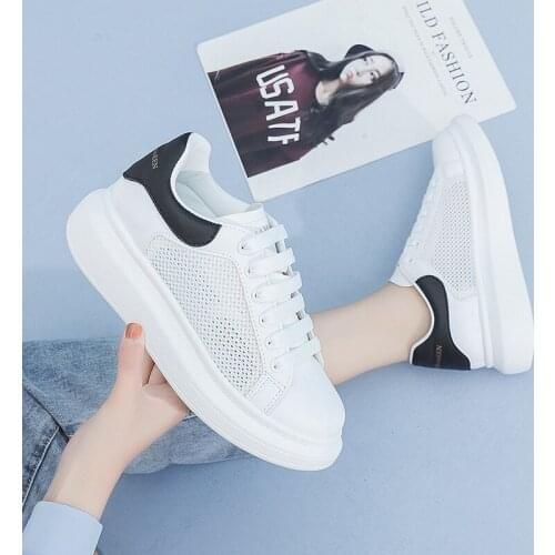 New Breathable Mesh Women Running Shoes Fashion Lace Up Sport Shoes Outdoor Sports Shoes Comfortable Fitness Shoes for Women