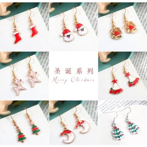 2020 Temperament European and American Winter Accessories Santa Claus Cartoon Earrings Wild Exquisite Deer Bell Earrings