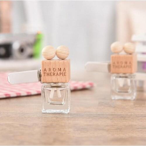 Auto Air-Outlet Perfume Bottle Clip Car Air Fresh Perfume Diffuser Essential Oil Container Tool Hanging Glass Bottle
