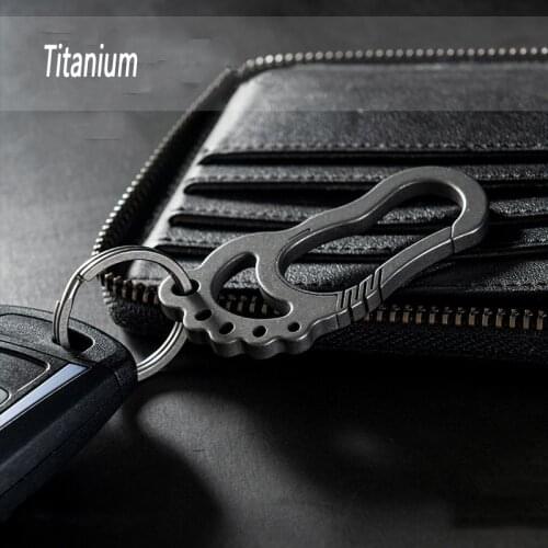Creativity Foot shape Titanium Keychain Luxury Car Key Ring Hanging Buckle Lightness Key Holder Gift Between Lovers