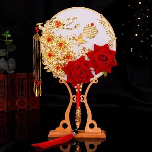 PEORCHID 2020 Gold Brooch Wedding flowers Bridal Bouquets Red Rose Chinese Style Flower Round Fan Bouquet Bridesmaid Gift