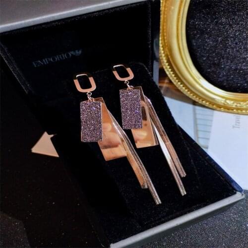 Creative Fashion Exaggerated Female Dangle Earrings Long Geometric Rectangle Tassel Earrings for Womens Fine Jewelry
