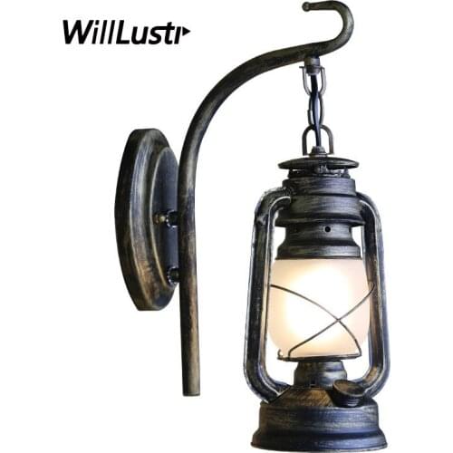 Vintage Iron Wall Lamp Creative Barn Lantern Glass Sconce Bar Cafe Hotel Balcony Aisle Stair Loft Retro American Metal Lighting