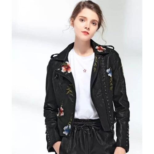 Embroidered PU Leather Jacket Womens Autumn/winter 2021 New Style Rivet Heavy Metal Long-sleeved Motorcycle Short Jacket
