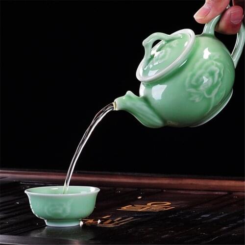 Teapot for Travel Home and Kitchen 5 fl oz Porcelain Coffee Drinkware Engraved with Peony Chinese Kung Fu Tea Ceramic Tableware