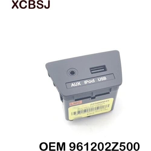 Genuine AUX USB Jack Assy 961102Z300 961202Z500 1EA For Tucson ix35 2011-2015
