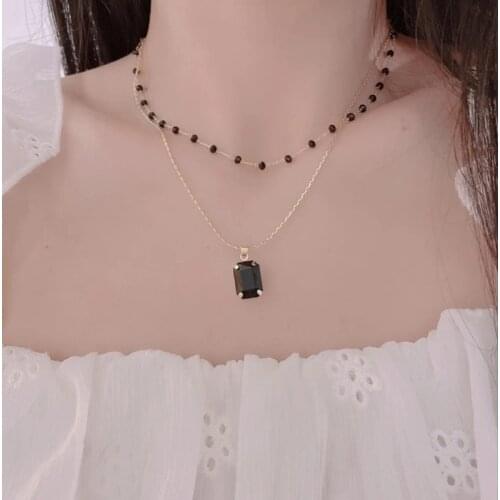 Origin Summer Minimalist Double-Layer Black Rhinestone Pendant Necklace for Women Beaded Gold Color Metallic Necklace Jewelry