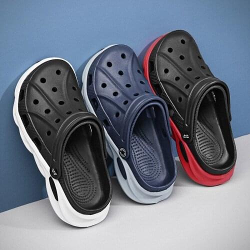 Men Beach Hole sandals Summer Outdoor Beach sandals sandals Breathable and Comfortable Casual Shoes Affordable Fashion