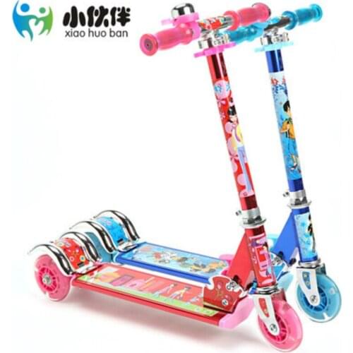 GF10 New Real6 year old childrens toys buddy scooter flash slide pulley tricycle 2-12 baby swing car