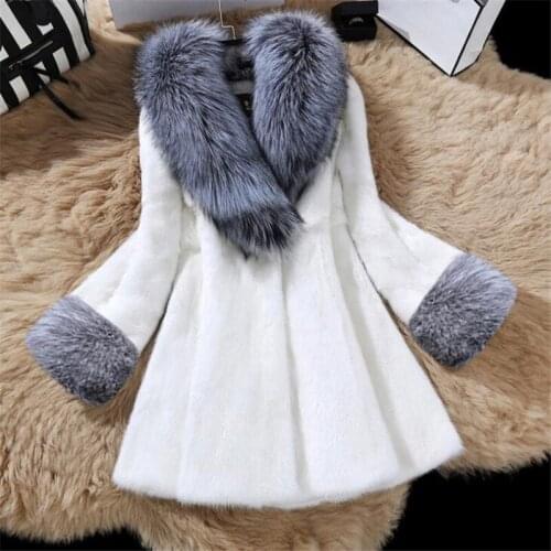 2020 Best-selling New Fashion Winter Coat Women Jacket Stand Collar Imitation Fox Fur Fur Coat Thick Warm Women Coat Large Size