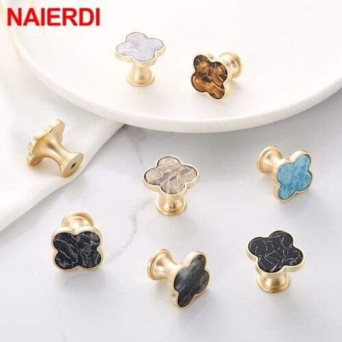 NAIERDI Zinc Alloy Hooks Shell Nordic Pastoral Gold Cabinet Knobs Bathroom Kitchen Hallway Clothes Wall Hangings Hooks Furniture