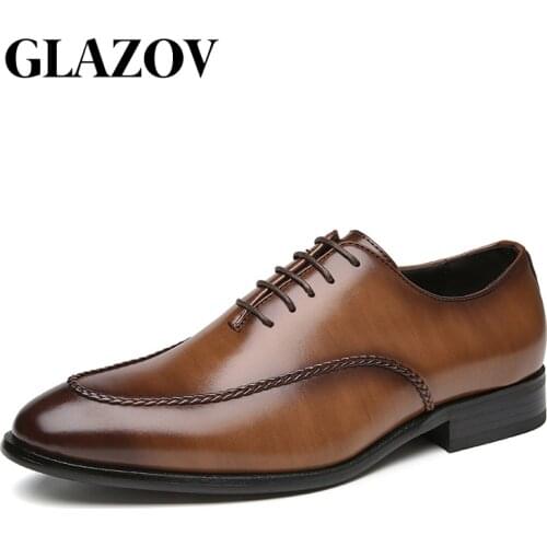 2021 Brogue Formal Shoes Men Dress Leather Shoes Fashion Men Flats Shoes Genuine Retro Pointed Toe Oxford Male Footwear Zapatos