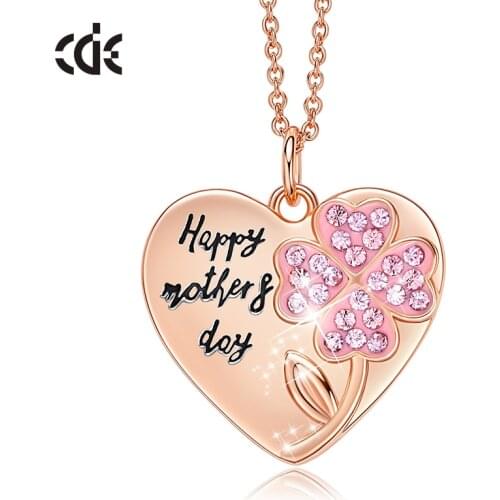 CDE Women Gold Necklace Pendant Jewelry Embellished with crystals Heart Rose Gold Jewelry Mom Necklace Bijoux