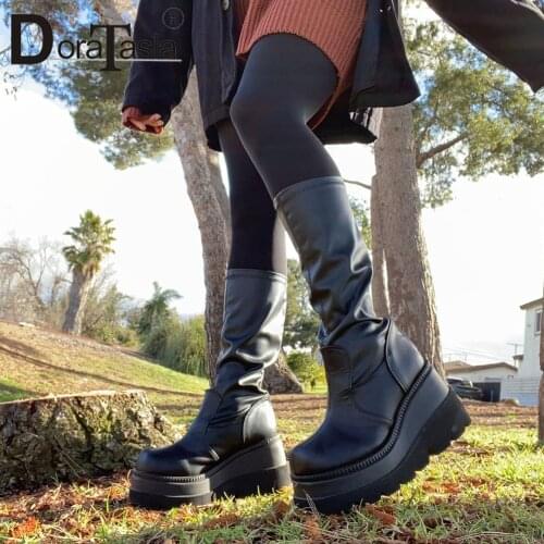 Luxury Brand New Female Goth Cosplay Boots Fashion Zip Wedges High Heels Boots Women 2021 Party Comfy Platform Shoes Woman