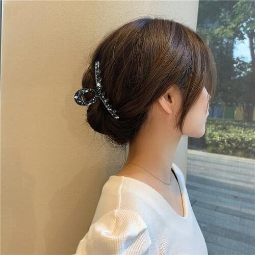 Woman Plastic Hair Claws Hair Accessories Chic Barrettes Hair Clips Hairpins Ladies Hairgrip Headwear Girls Ornaments Crab